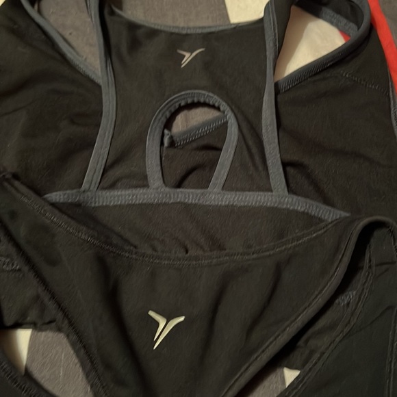 3 Sports Bras Size L, black - Picture 5 of 5